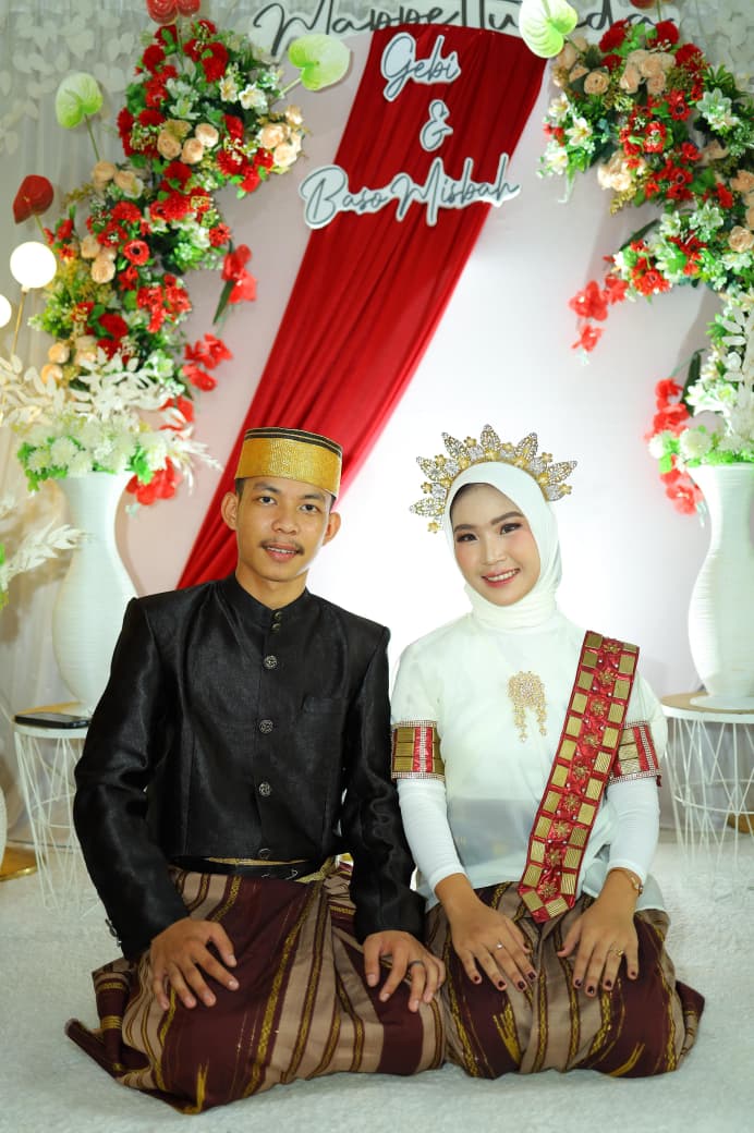 AWAL LAMARAN